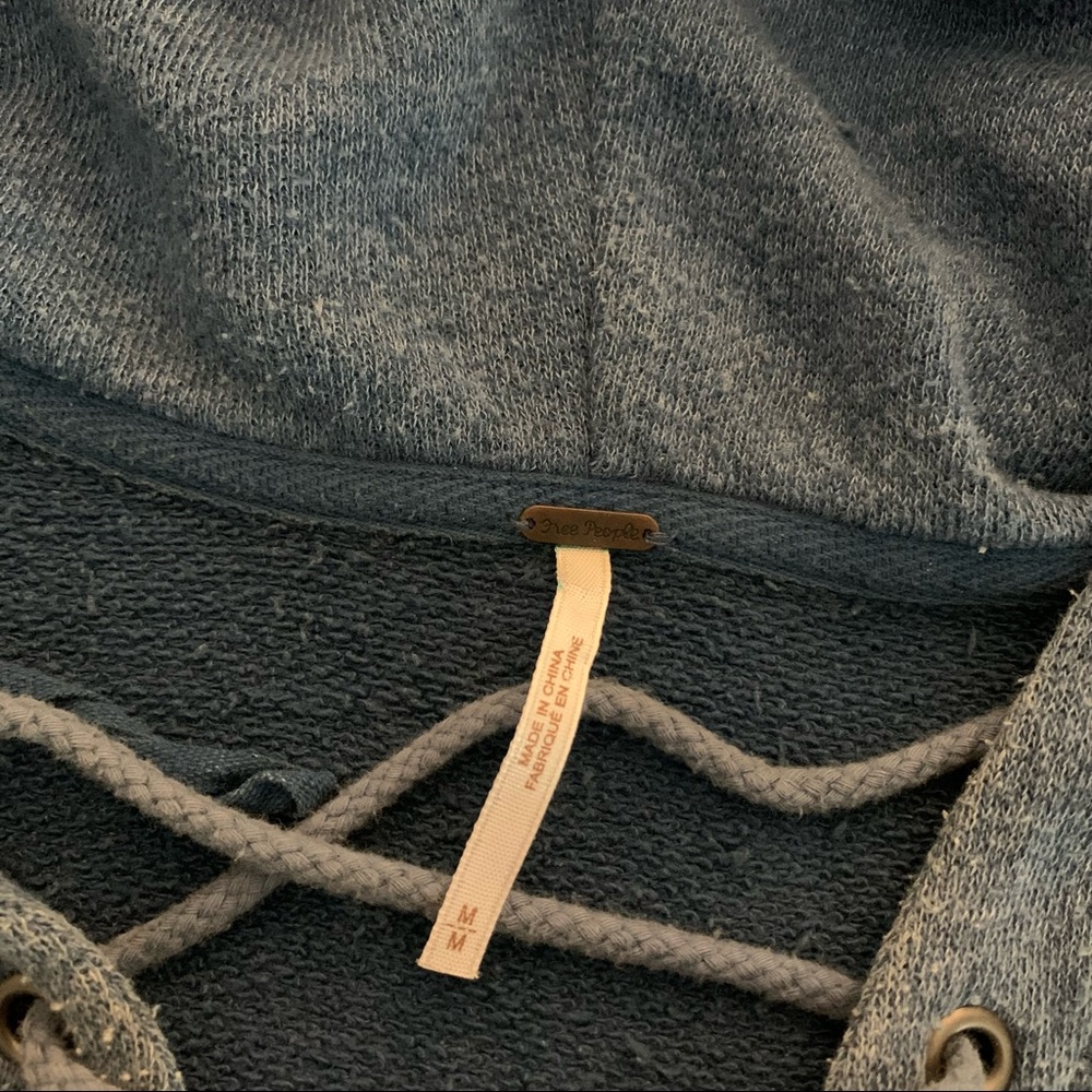 FREE PEOPLE - Hooded Sweatshirt ✨ - Picture 4 of 6